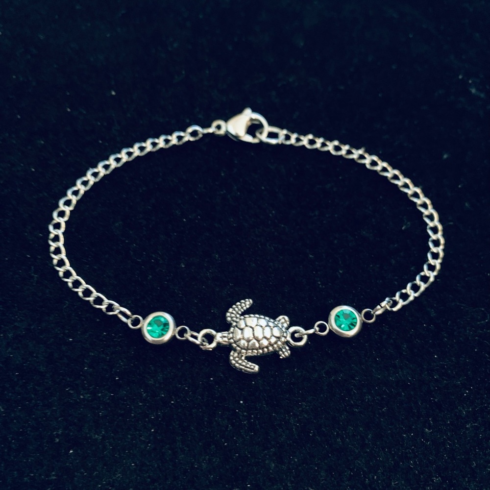 Turtle bracelet (or anklet) with rhinestones